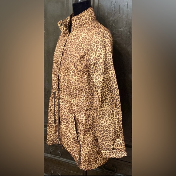 Capelli of New York Leopard Pattern Raincoat - Size Small - Picture 2 of 11
